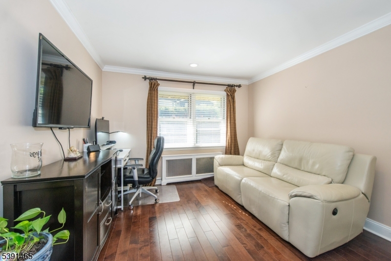 15 Saint Michaels Pl