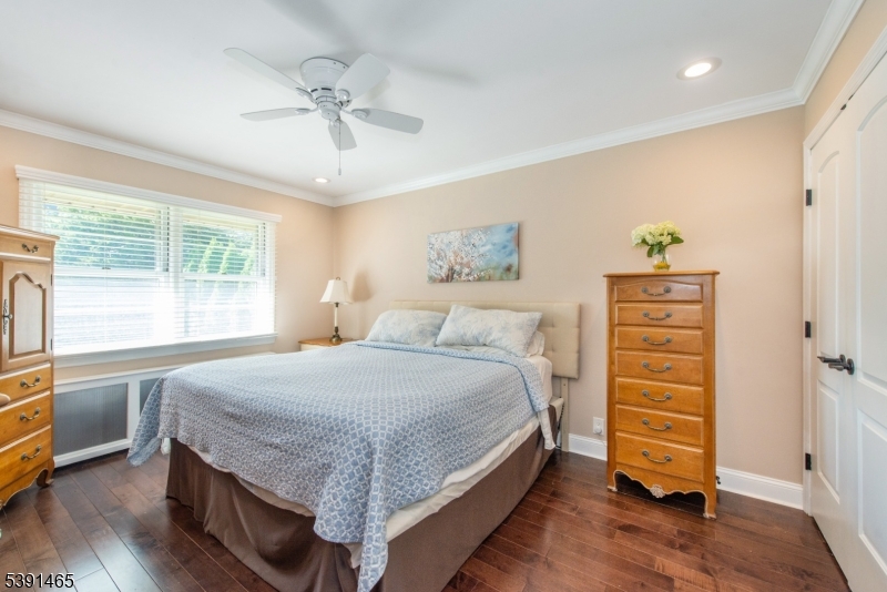 15 Saint Michaels Pl