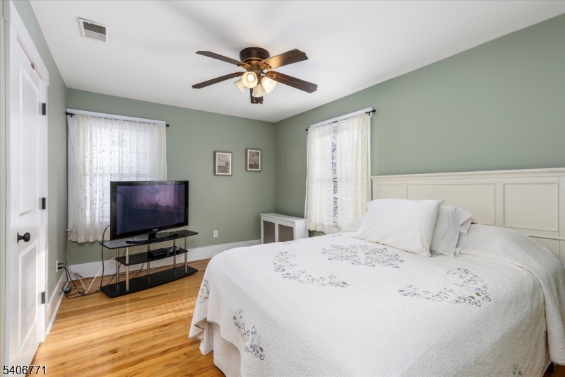 32 N Spring Garden Ave