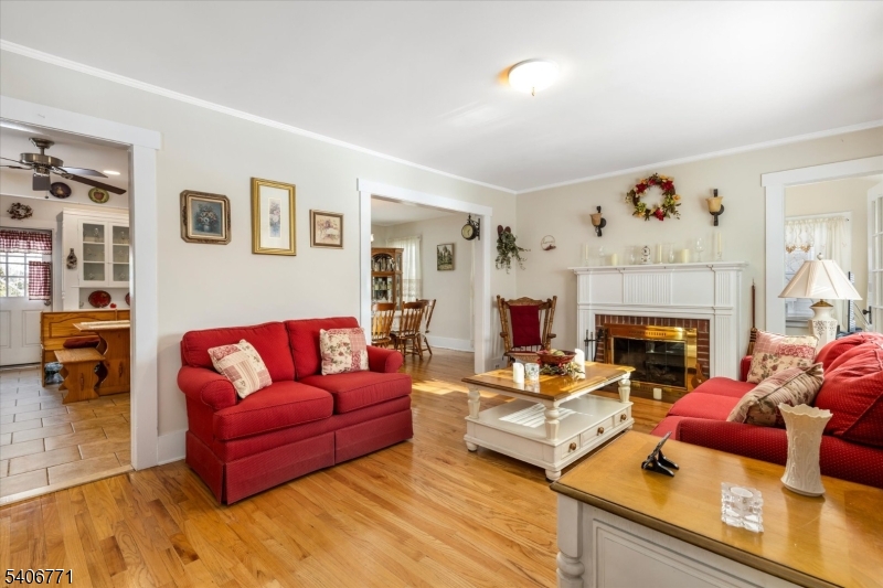 32 N Spring Garden Ave