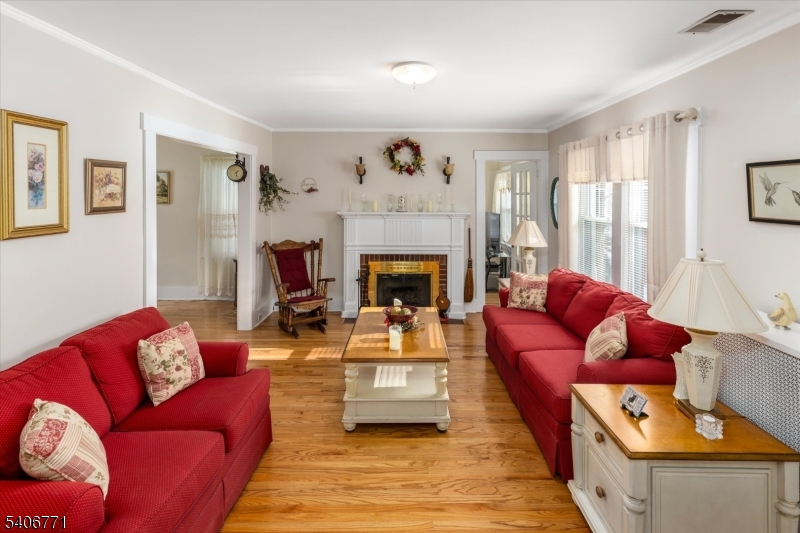 32 N Spring Garden Ave