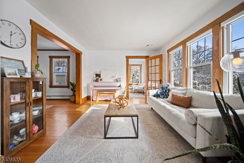 367 Van Winkle Avenue