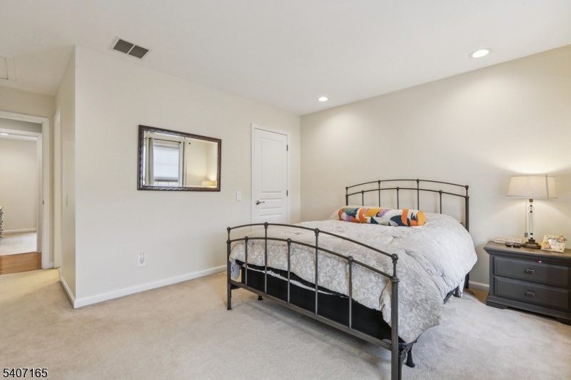 32 Harrison Mount Lake Rd