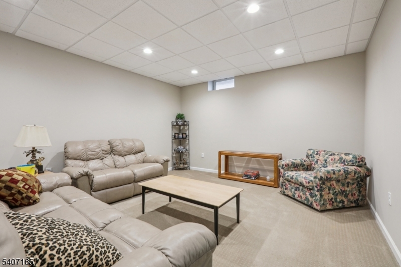 32 Harrison Mount Lake Rd