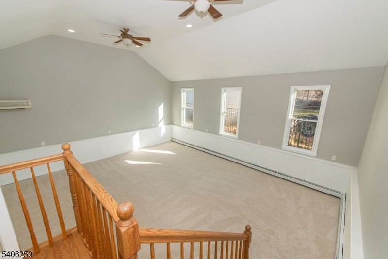 414 Mineral Springs Dr