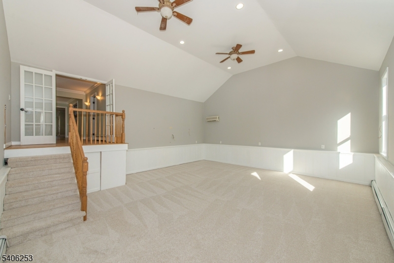 414 Mineral Springs Dr