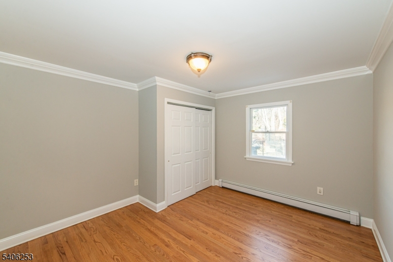 414 Mineral Springs Dr