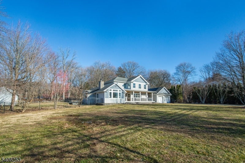 414 Mineral Springs Dr