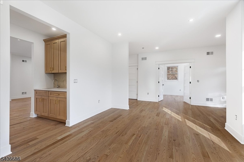 759 Mechlin Corner Rd.