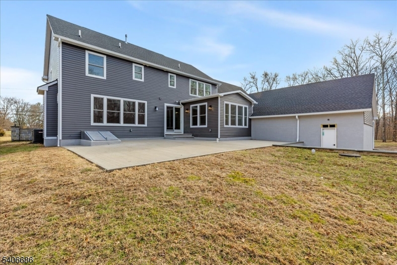 759 Mechlin Corner Rd.