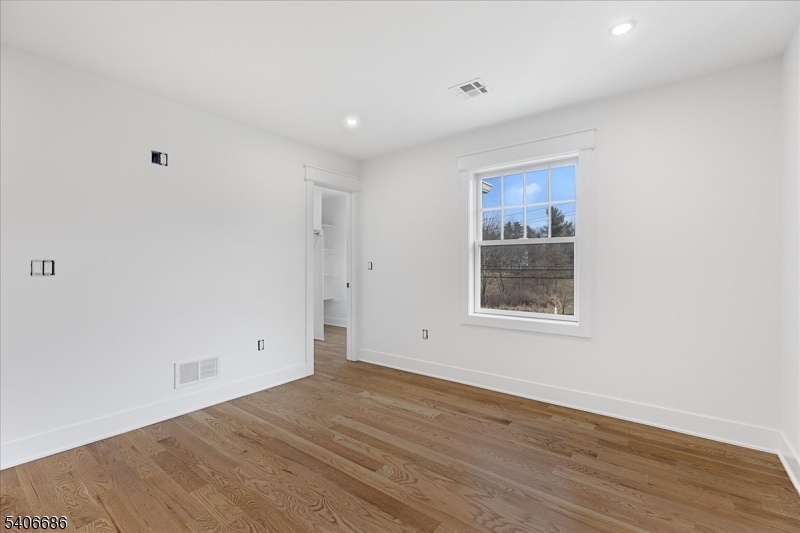 759 Mechlin Corner Rd.