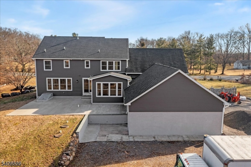 759 Mechlin Corner Rd.
