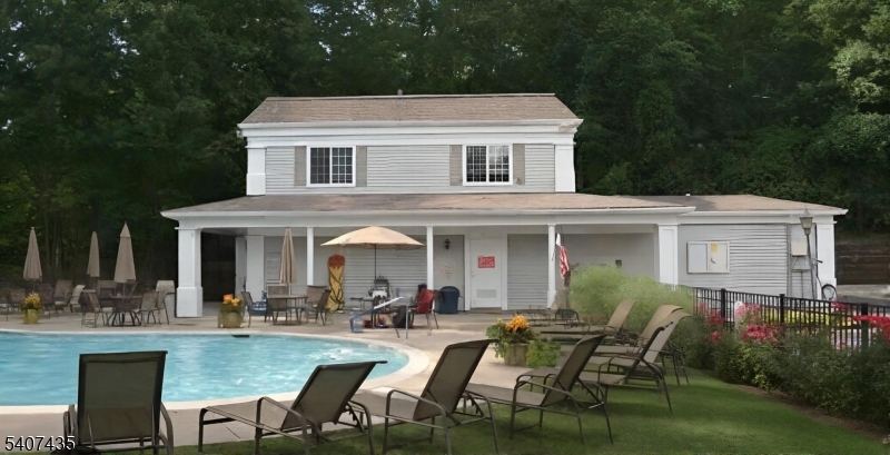 139 Riveredge Dr #139