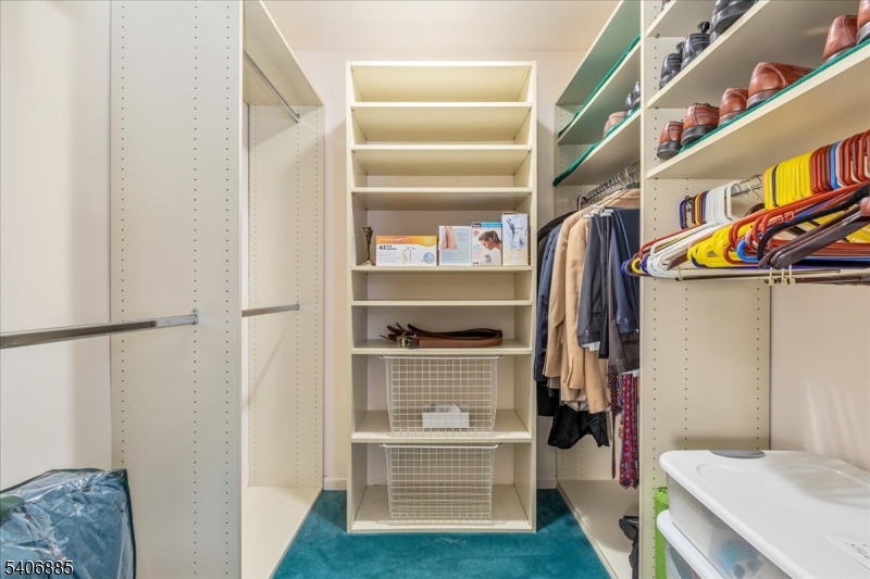 227 Mountainview Ave