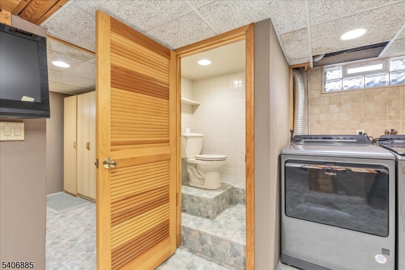 227 Mountainview Ave