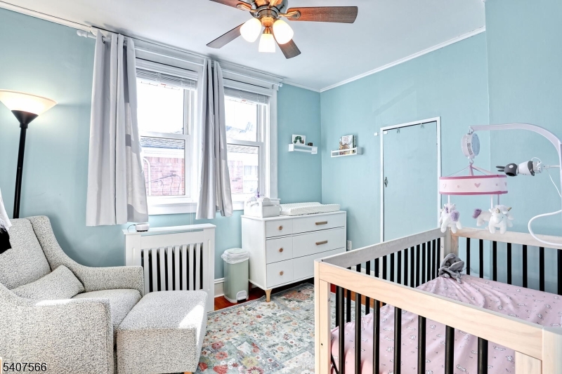 112 Diamond Bridge Ave