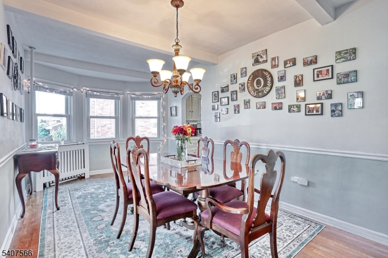 112 Diamond Bridge Ave