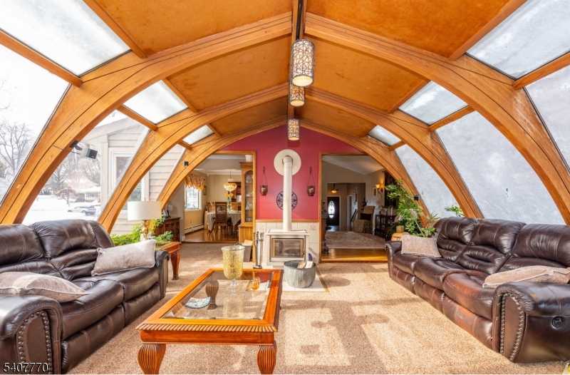 3 Birchwood Dr
