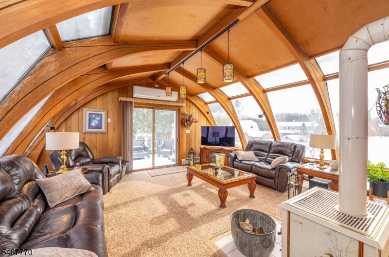 3 Birchwood Dr