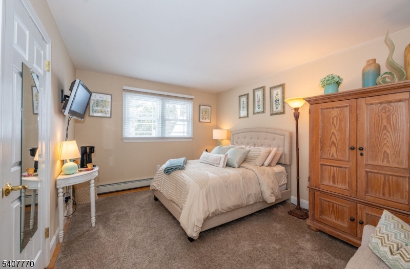 3 Birchwood Dr