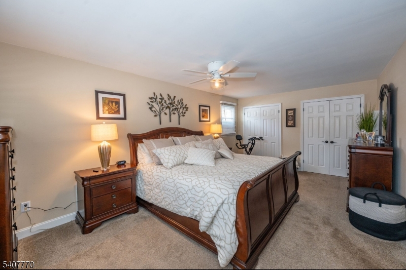 3 Birchwood Dr
