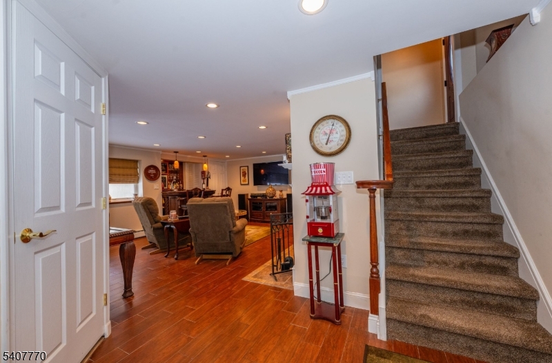 3 Birchwood Dr