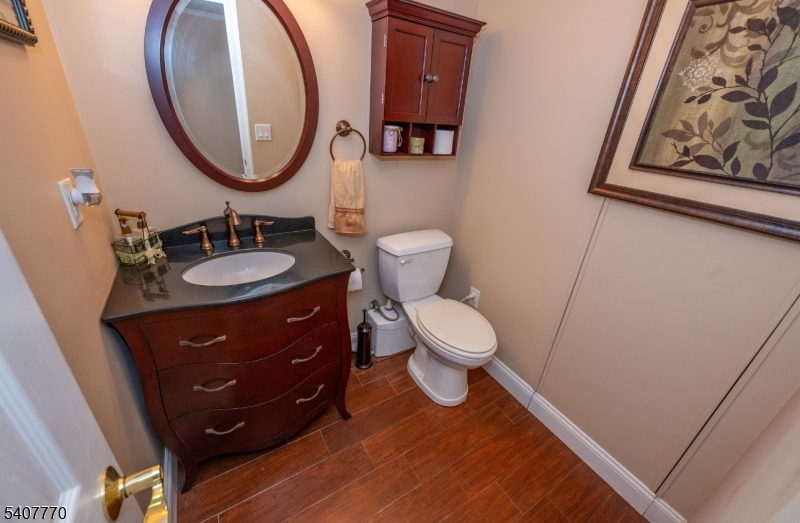 3 Birchwood Dr