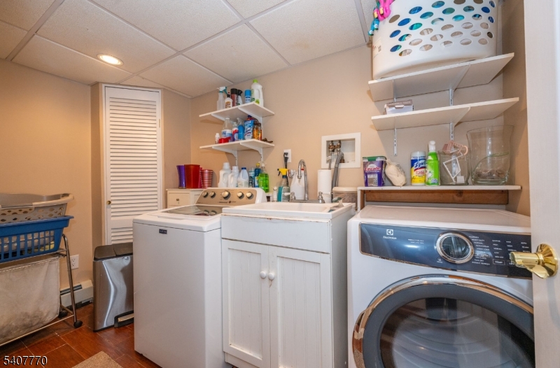 3 Birchwood Dr