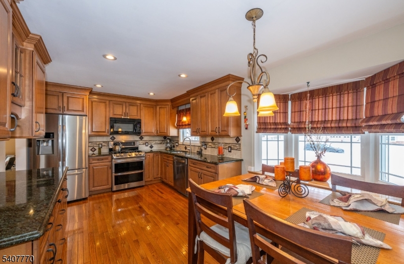3 Birchwood Dr