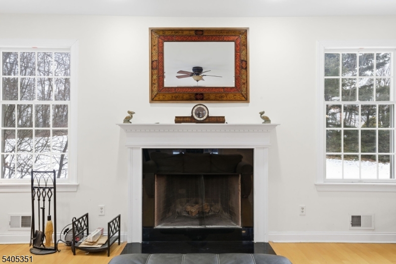 20 SLEEPY HOLLOW ROAD