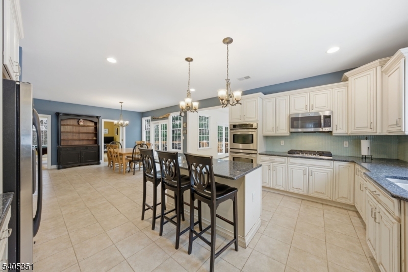 20 SLEEPY HOLLOW ROAD