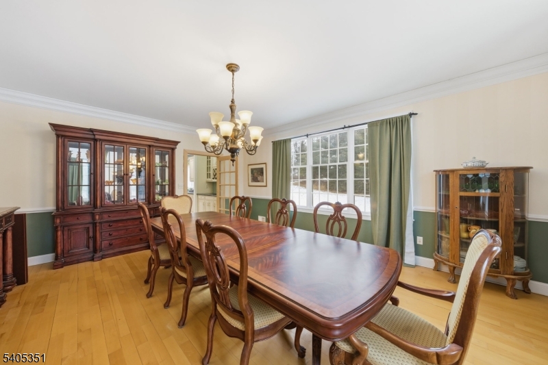 20 SLEEPY HOLLOW ROAD