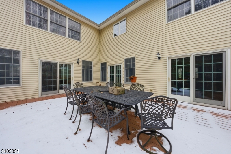 20 SLEEPY HOLLOW ROAD