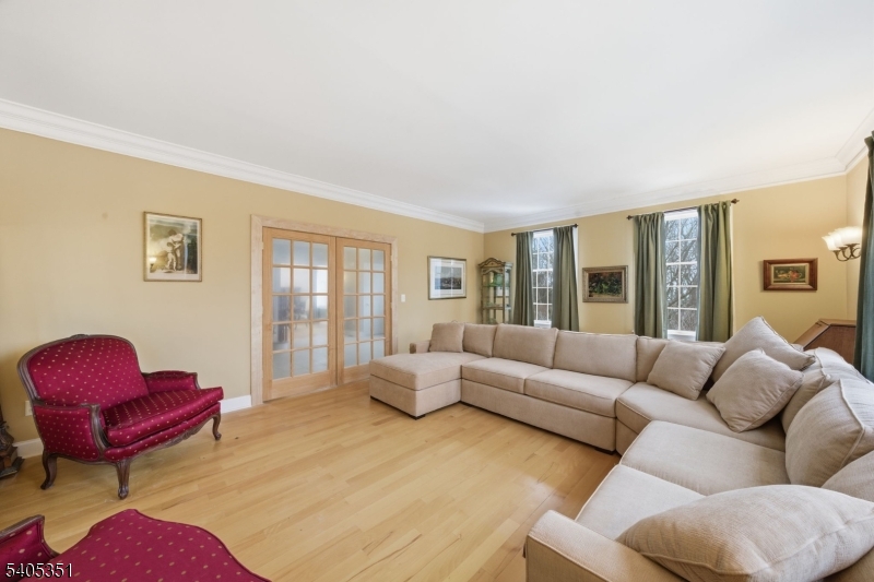 20 SLEEPY HOLLOW ROAD