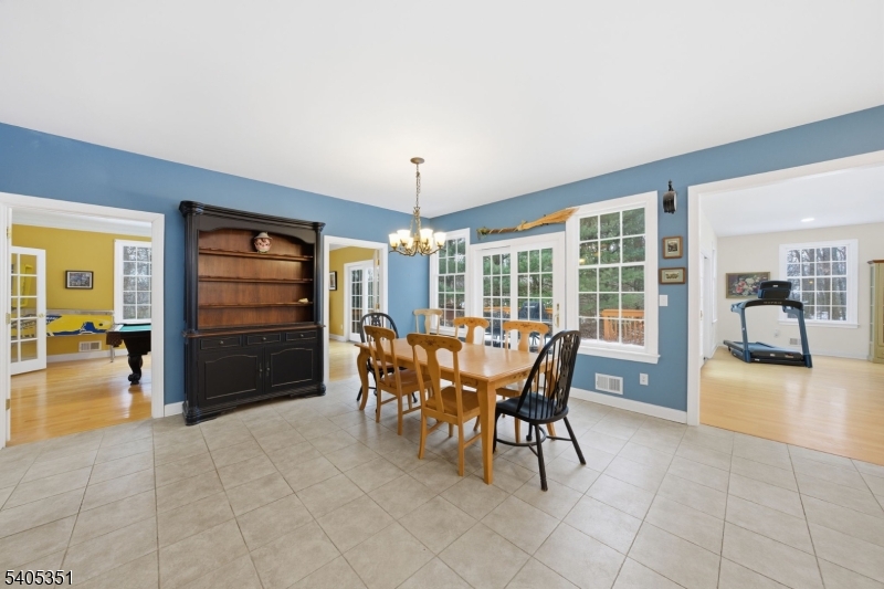 20 SLEEPY HOLLOW ROAD