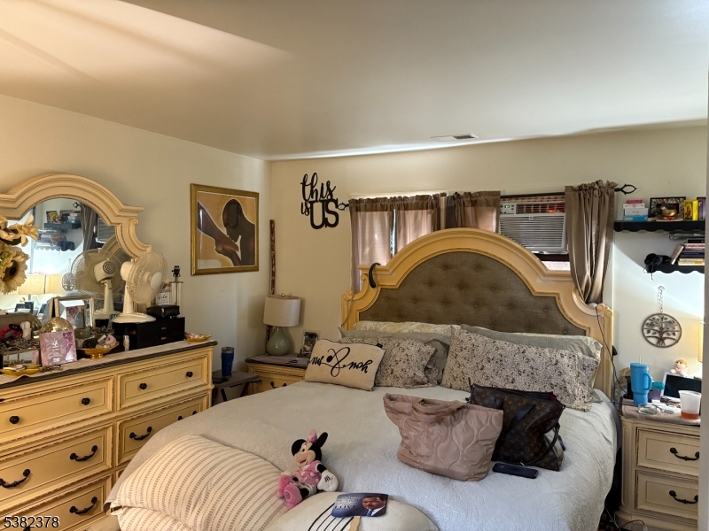 49 Hope St – AKA 119 OXFORD