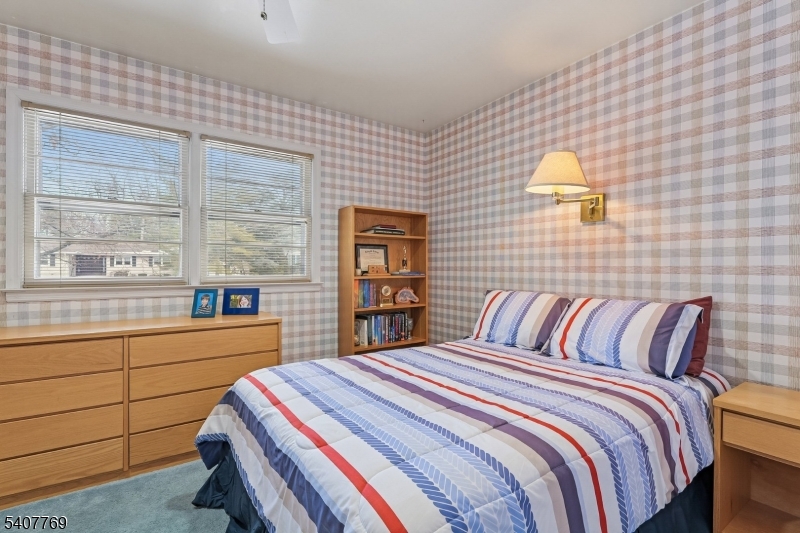 68 E Sherbrooke Pkwy