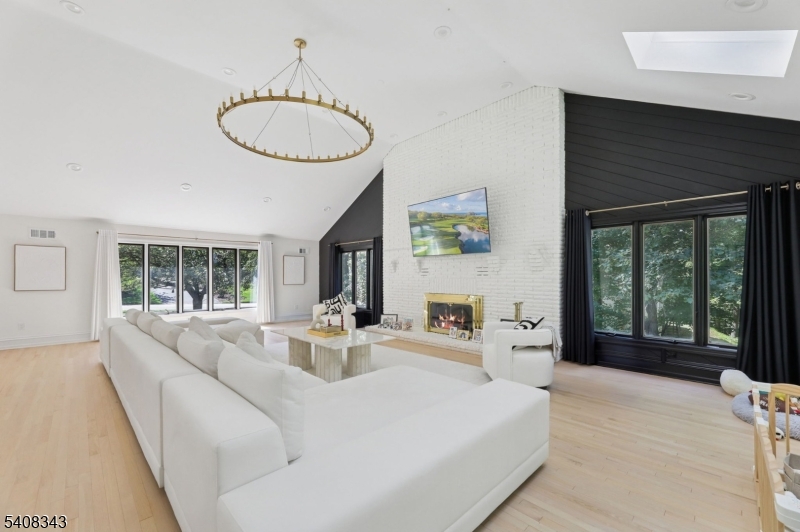 104 S Powder Mill Rd