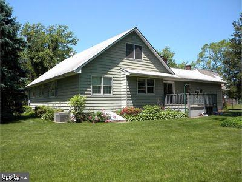 6 South Middlebush Rd