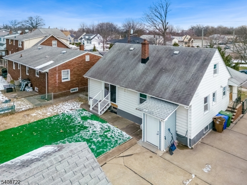 119 E 13Th St