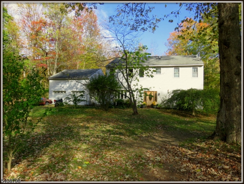 3 Sleepy Hollow Rd