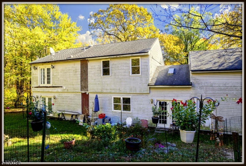 3 Sleepy Hollow Rd