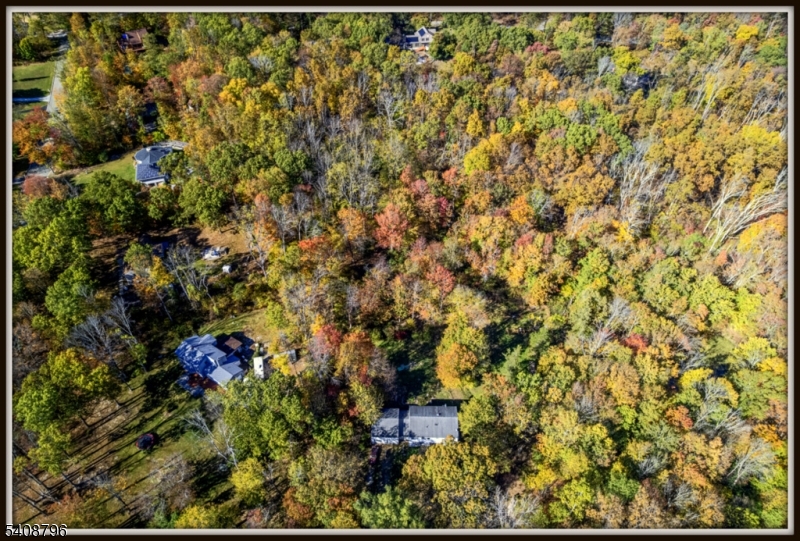 3 Sleepy Hollow Rd