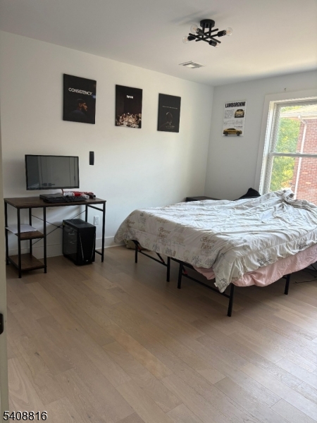 203 Queen Anne Rd