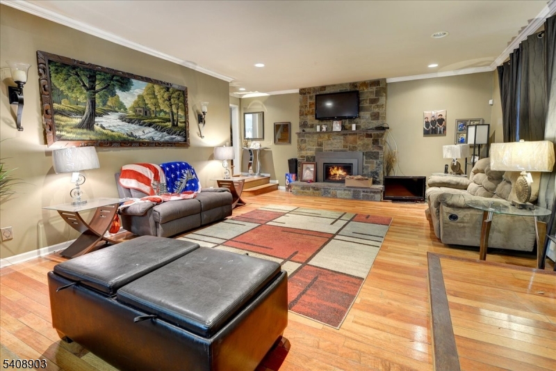 21 Tice Pl
