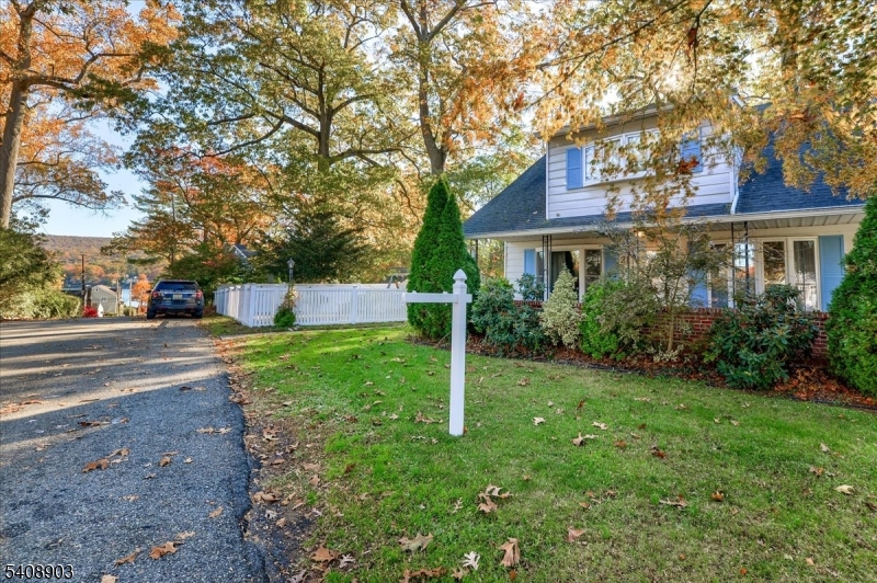 21 Tice Pl