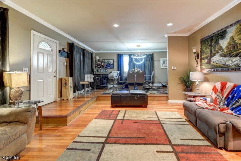 21 Tice Pl