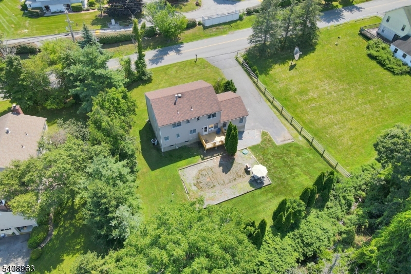 28 Brady Rd