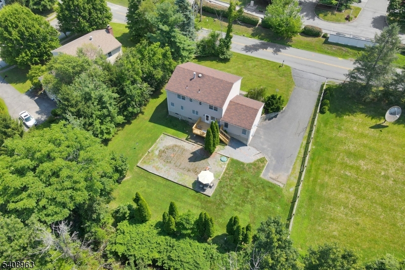 28 Brady Rd