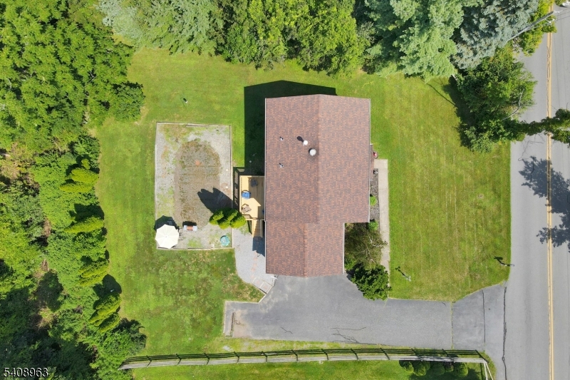28 Brady Rd